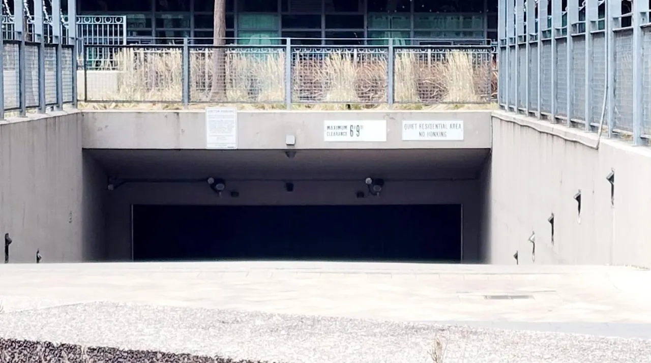 Lakefront Living Downtown Toronto - Free Parking, Gym, Indoor Pool Canadá